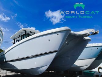 32' World Cat 2024 Yacht For Sale